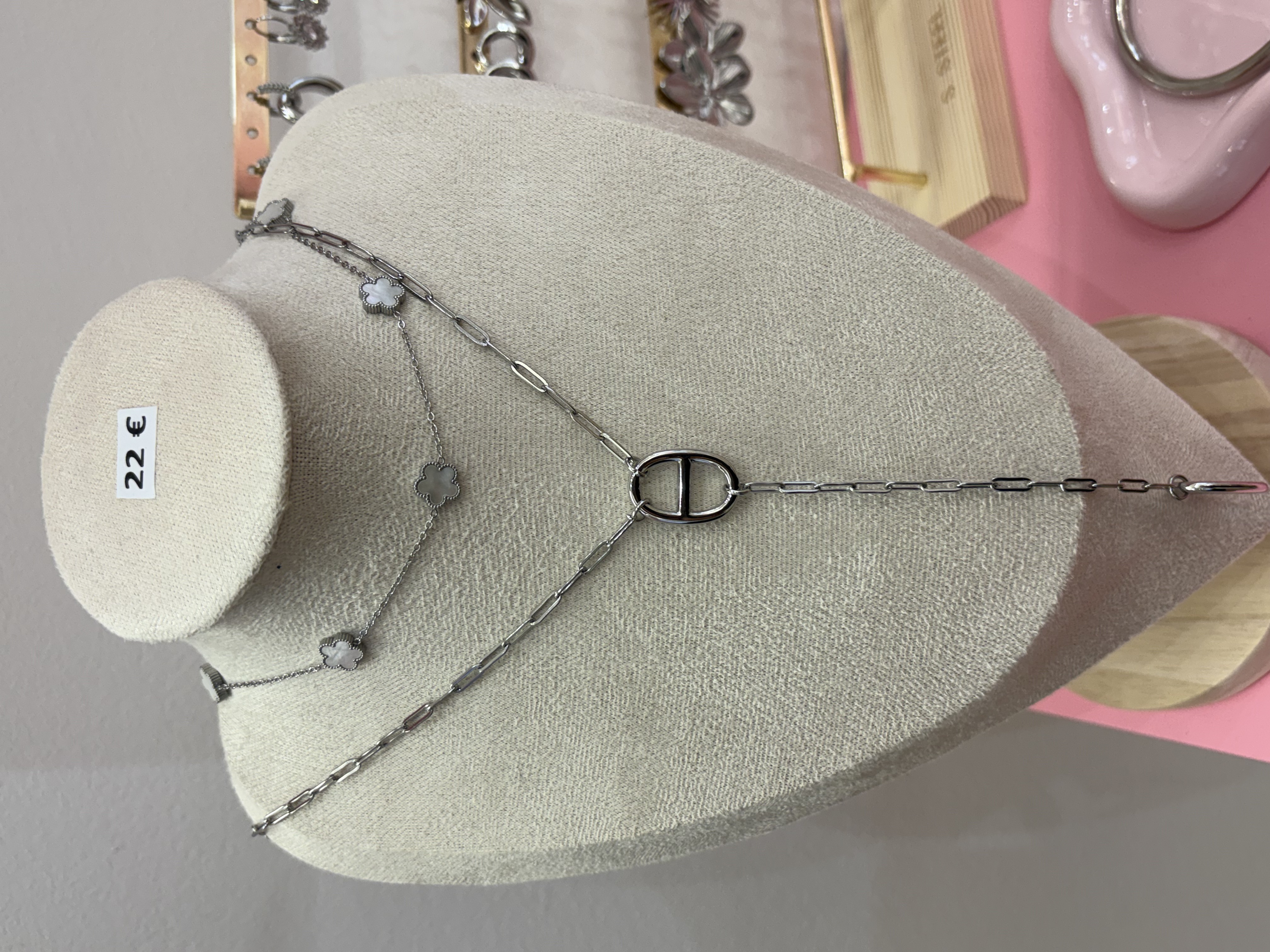 Collier argenté nacre